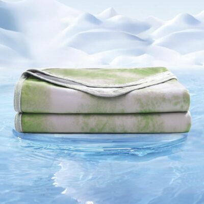EMME Cooling Blanket 50"x70", Q-Max 0.5 Cooling Blankets for Hot Sleepers, Ice Summer Blanket for Nights Sweats, Green Lightweight Sheet for Bed